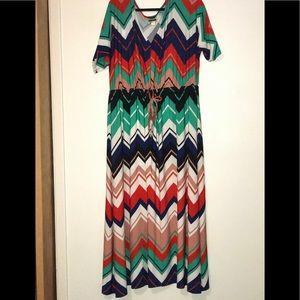 Soft polyester maxi dress